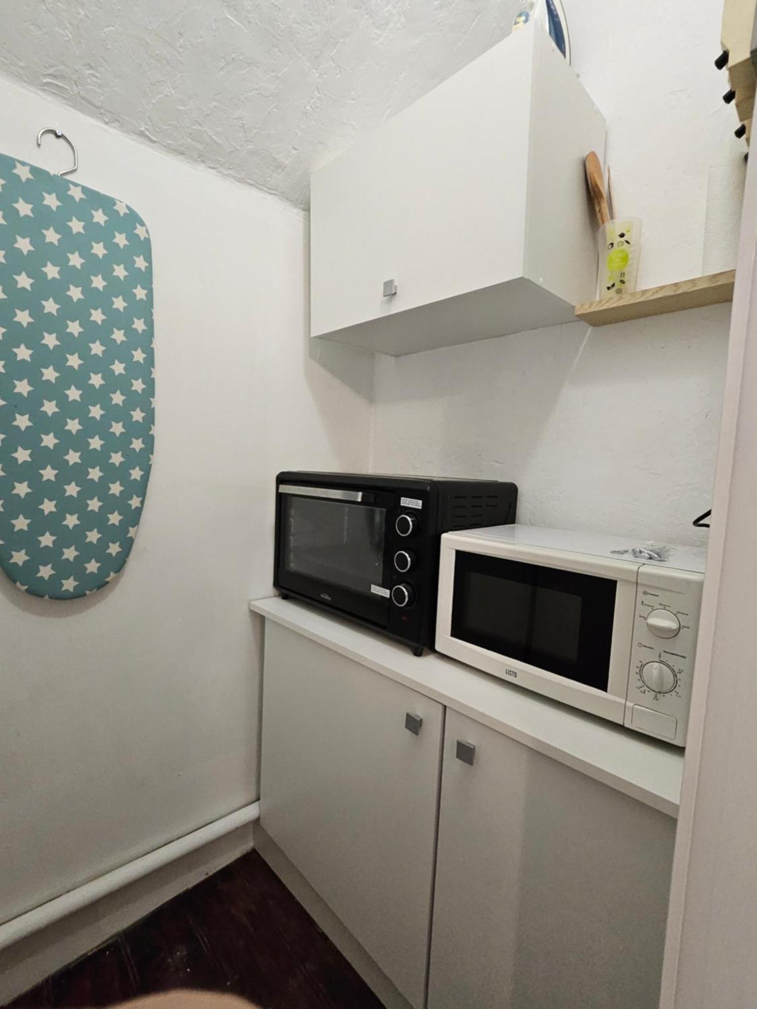 Appartement F2 entièrement refait à neuf en 2021 + parking. à Grasse Extérieur photo